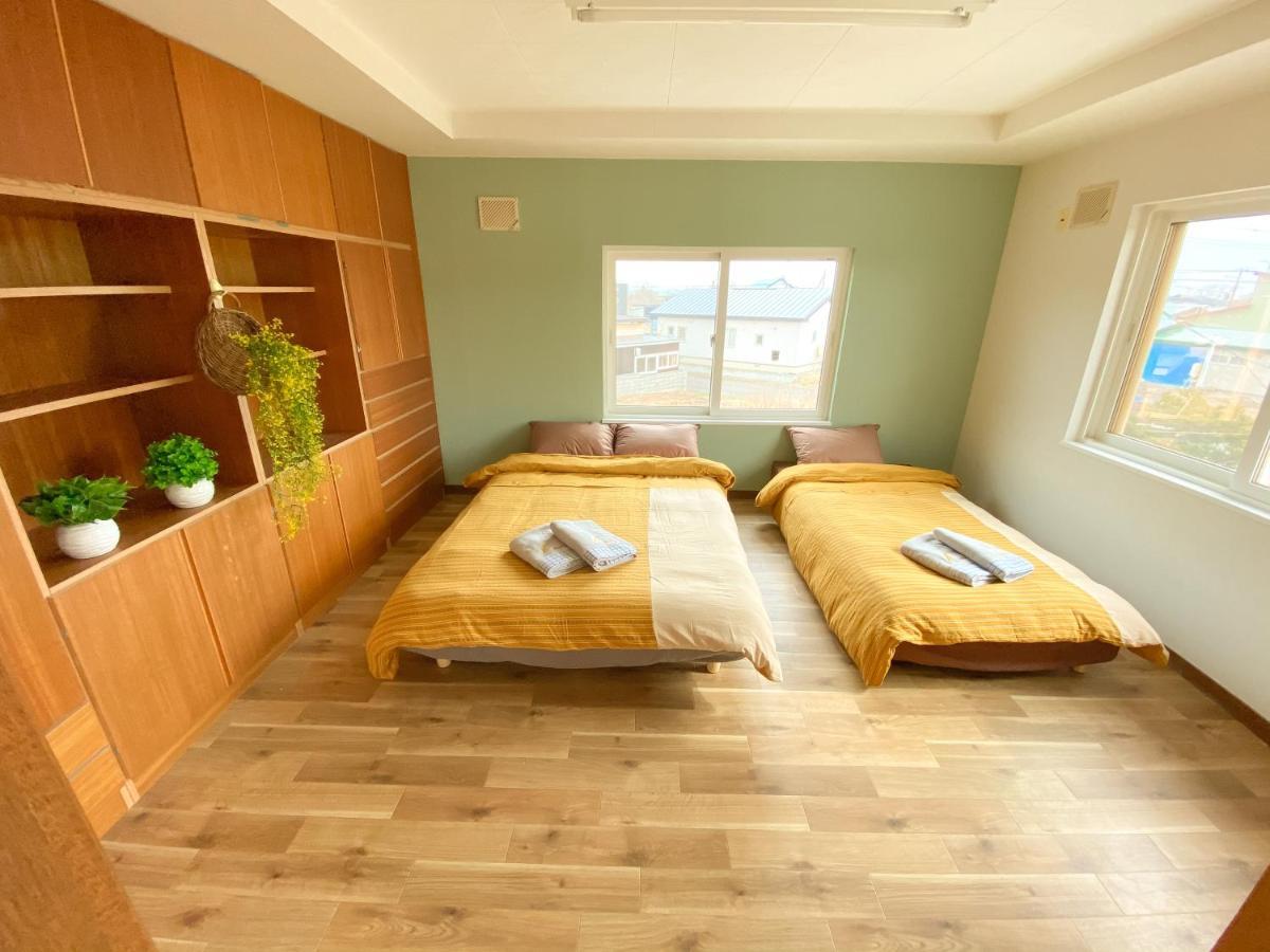 Shionoyu Onsen 汐の湯 モール温泉付き Shiraoi Exterior foto